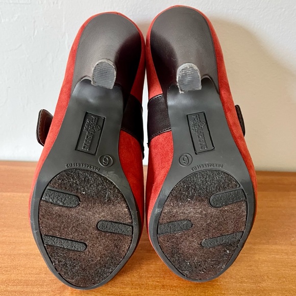 Fergalicious shoes by Fergie | Celeste Orange Suede Heels | Size 6 - Picture 5 of 7